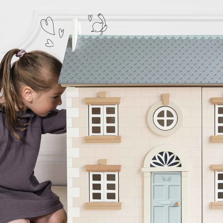 Dollhouse for 6 year old sales