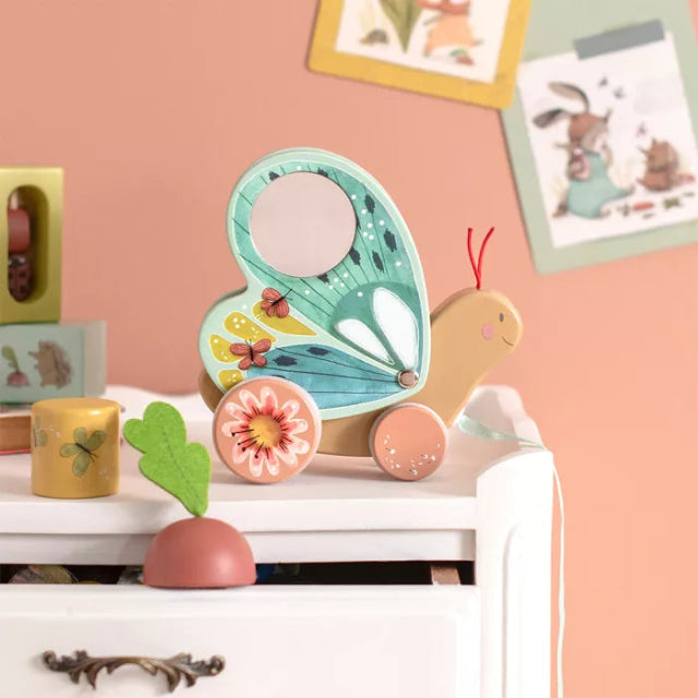 Three Little Rabbits - Pull Along Butterfly